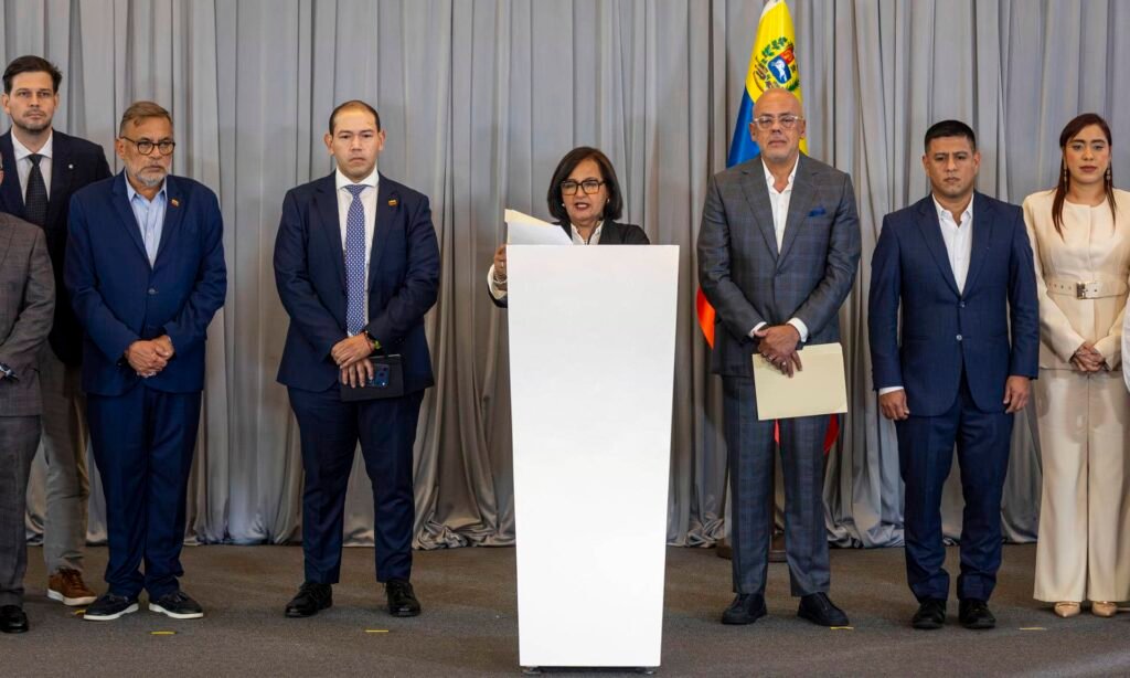 Chavismo y oposición acuerdan recuperar activos en el exterior para atención tras sismos